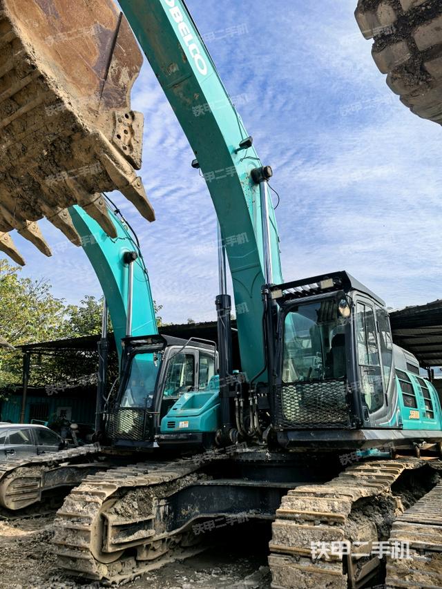 神钢SK500XD-10挖掘机