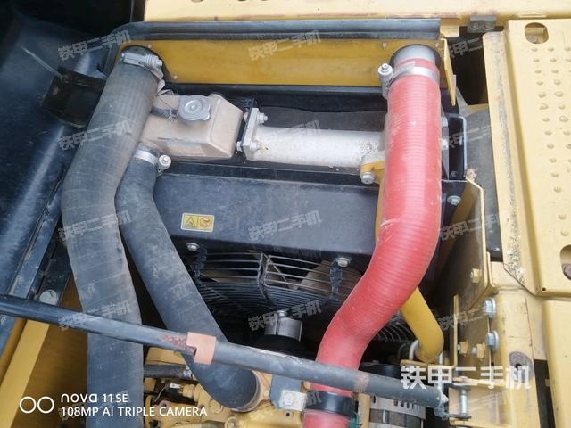 气门室盖螺丝特写（上车部件）