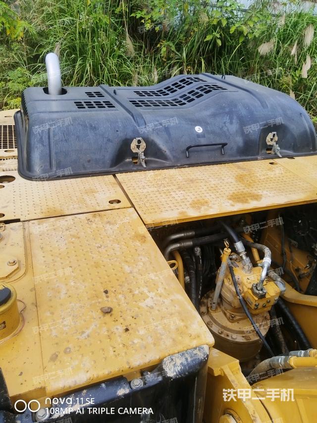 气门室盖螺丝特写（上车部件）