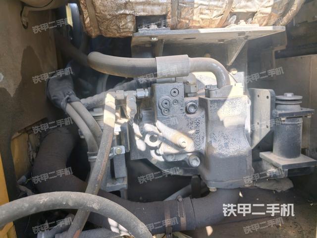 液压泵室（大件舱室）