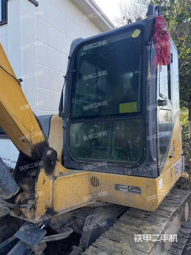 單側履帶整體（整機外觀）