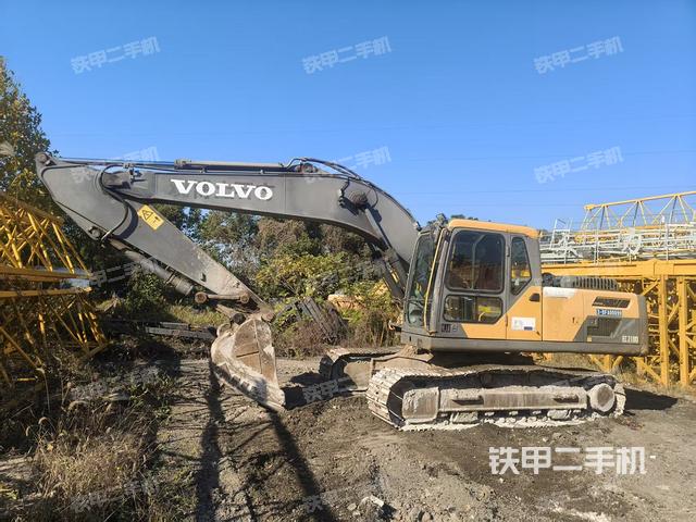 沃爾沃EC210D挖掘機(jī)