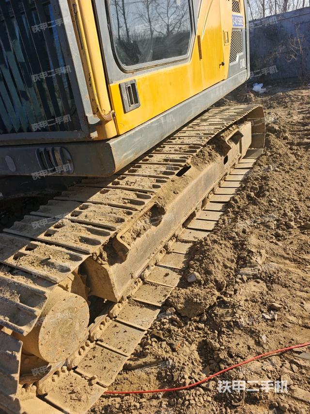 单侧履带整体（整机外观）