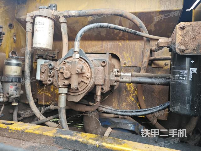 液压泵室（大件舱室）