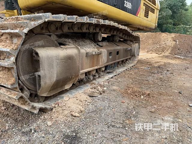 單側(cè)履帶整體（整機外觀）