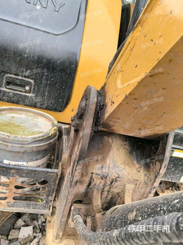 大臂根部 斜（工作和回转装置）