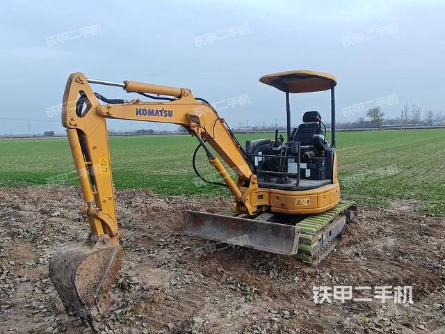 駕駛室整體（整機(jī)外觀）