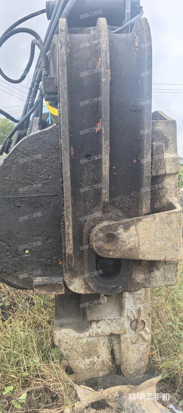 驾驶室整体（整机外观）