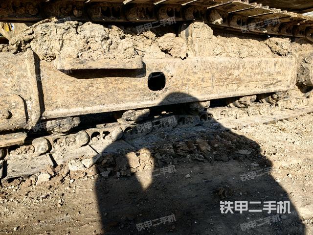 左侧履带整体 （行走机构）