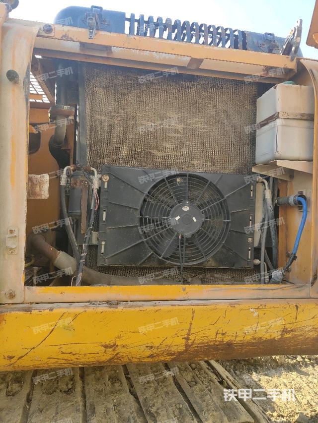 散熱器正面（大件艙室）