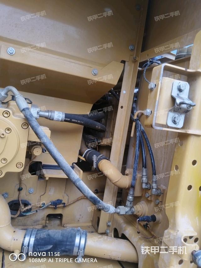 液压泵斜45 左（大件舱室）