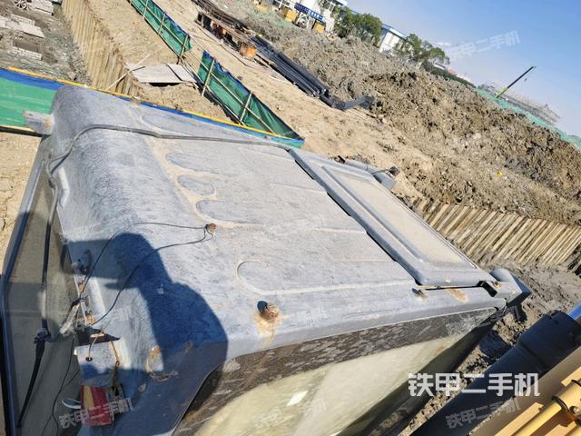 駕駛室頂部俯視（上車部件）