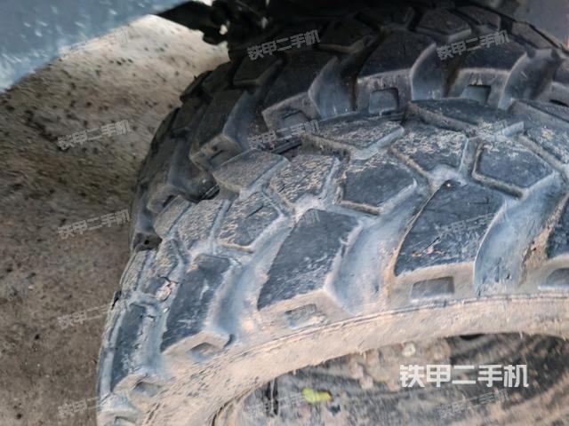 左导向轮（行走机构）