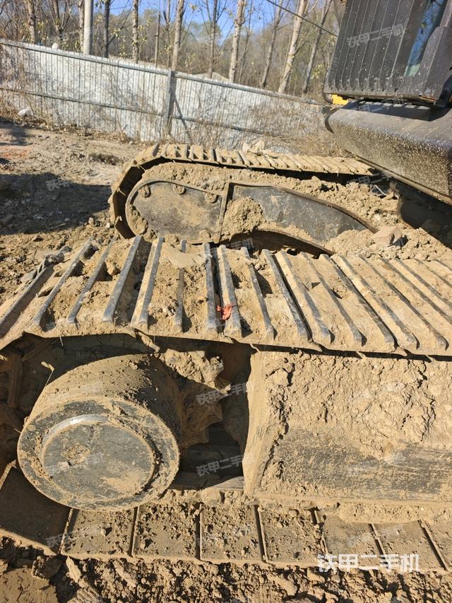 單側履帶整體（整機外觀）