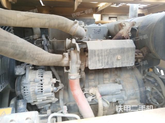 发动机室（上车部件）