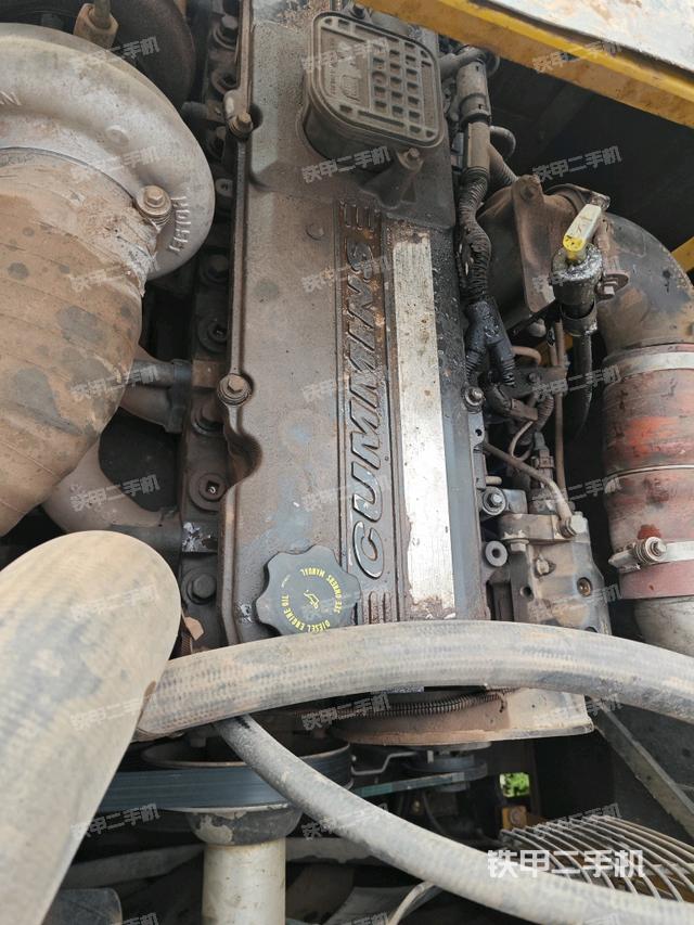 发动机室（上车部件）