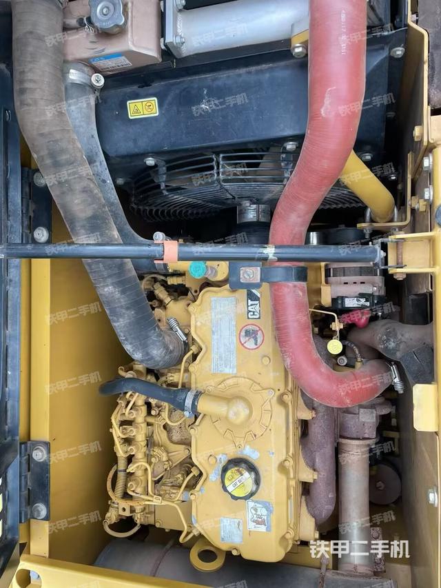 發(fā)動機(jī)整體俯視（整機(jī)外觀）