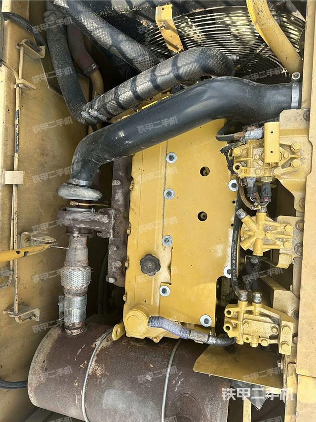 發(fā)動(dòng)機(jī)整體俯視（整機(jī)外觀）