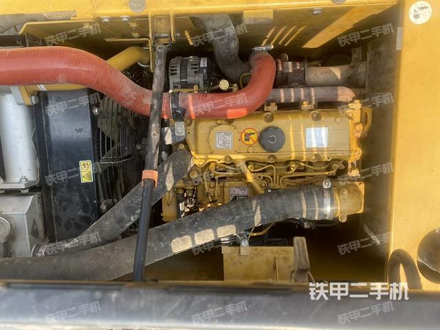 发动机整体俯视（整机外观）