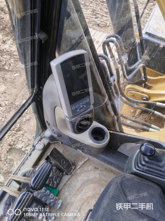 显示屏 （驾驶室部分）