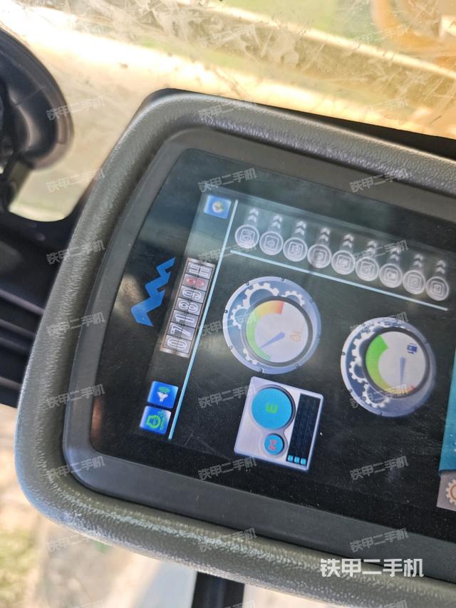 顯示屏?（駕駛室部分）