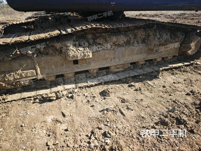 單側(cè)履帶整體（整機外觀）