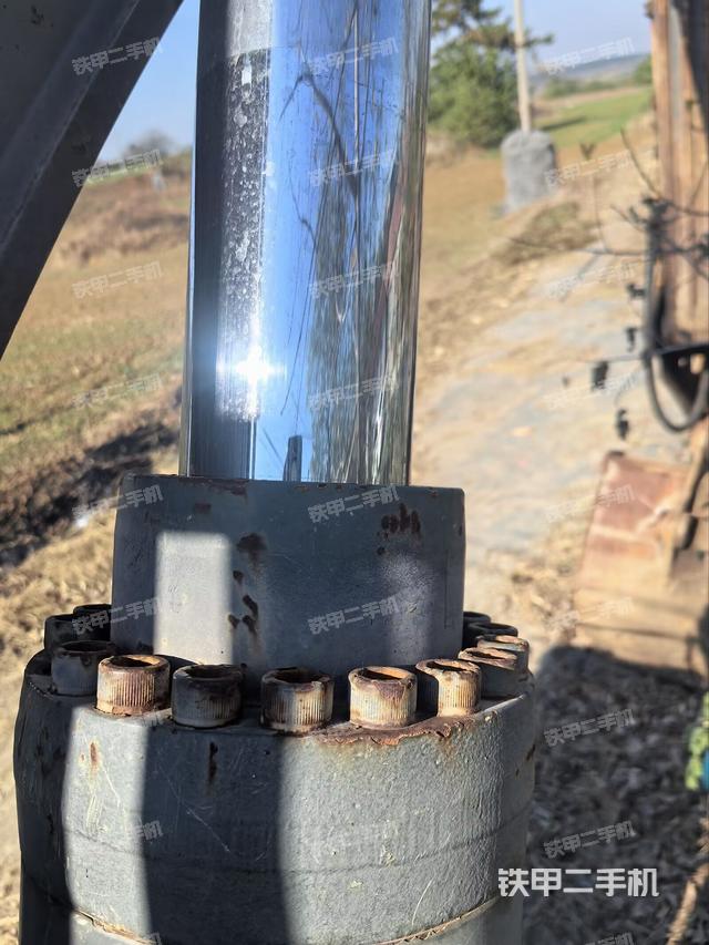 大臂整體?右側(cè)（工作和回轉(zhuǎn)裝置）