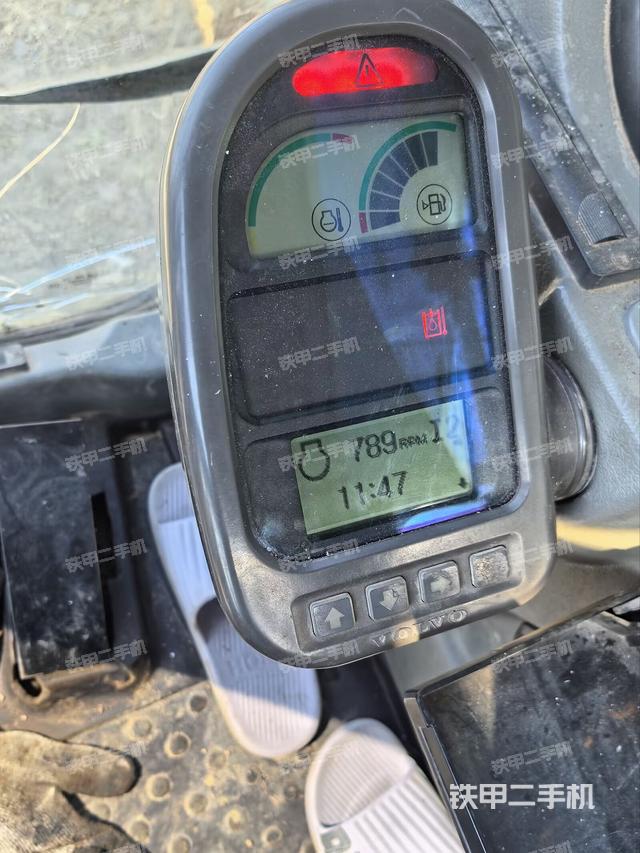 顯示屏?（駕駛室部分）