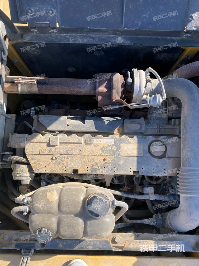 發(fā)動(dòng)機(jī)整體俯視（整機(jī)外觀）