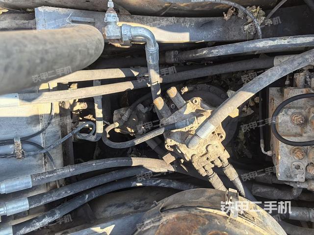 回轉(zhuǎn)馬達(dá)（上車(chē)部件）