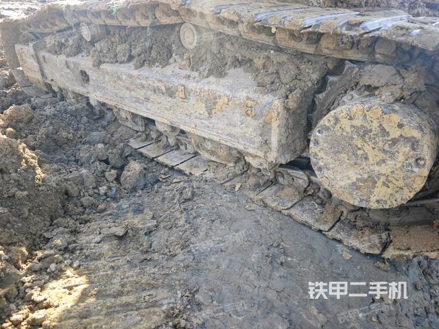 右侧履带整体（行走机构）