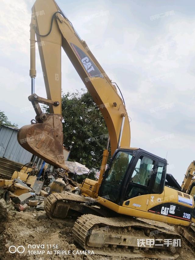 卡特彼勒320D液壓挖掘機