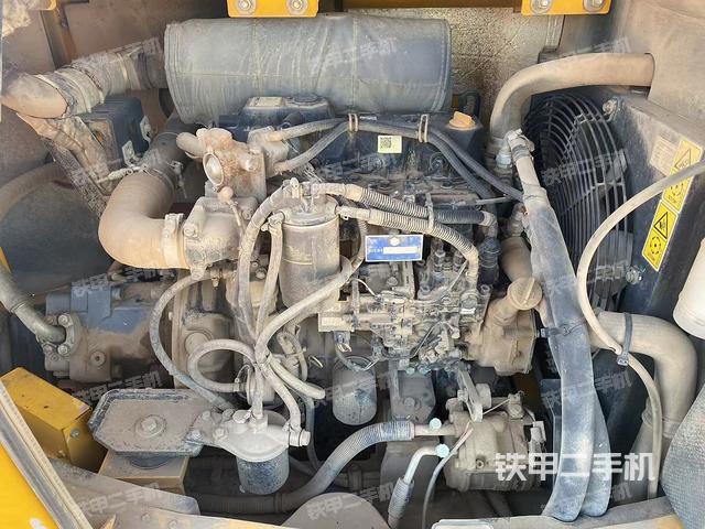 發(fā)動(dòng)機(jī)整體俯視（整機(jī)外觀）