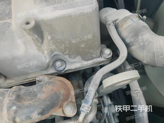 氣門室蓋螺絲特寫（上車部件）