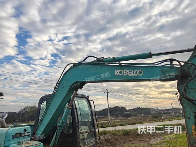 大臂根部 斜（工作和回转装置）