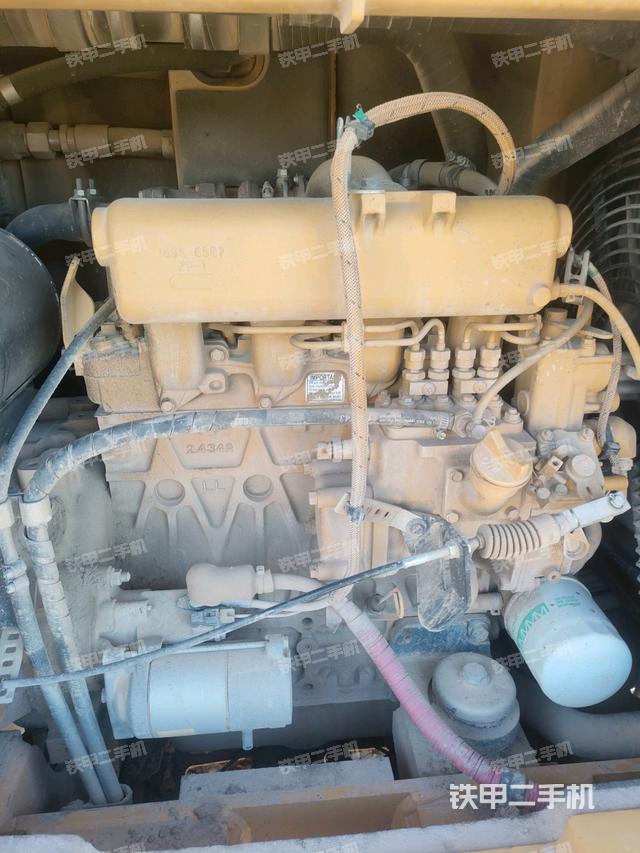 发动机整体俯视（整机外观）