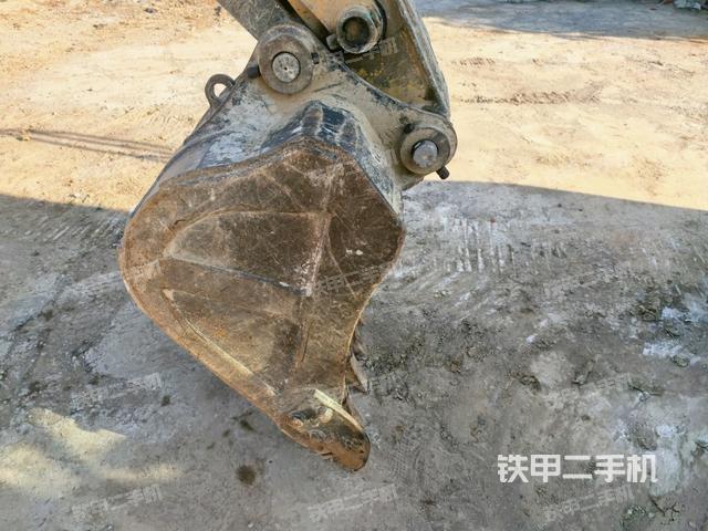 鏟斗45度（工作和回轉(zhuǎn)裝置）