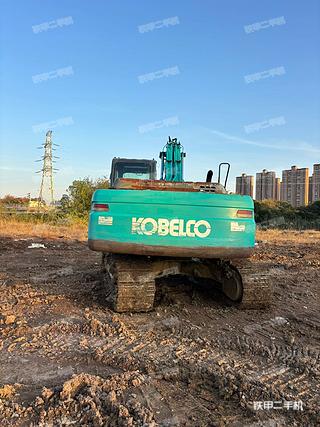 神鋼SK200-8挖掘機(jī)