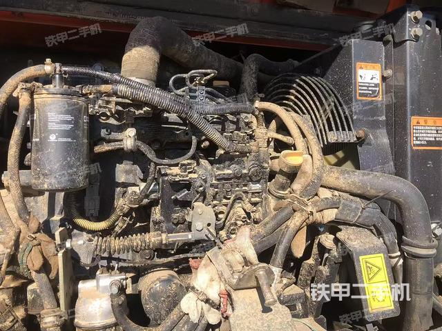 發(fā)動(dòng)機(jī)整體俯視（整機(jī)外觀）