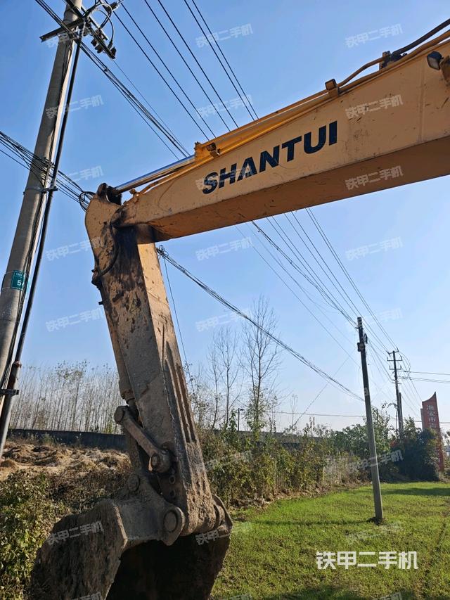 大臂整體?右側(cè)（工作和回轉(zhuǎn)裝置）