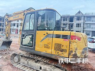 山東臨工E675F挖掘機(jī)