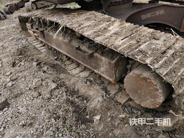 左侧履带整体 （行走机构）