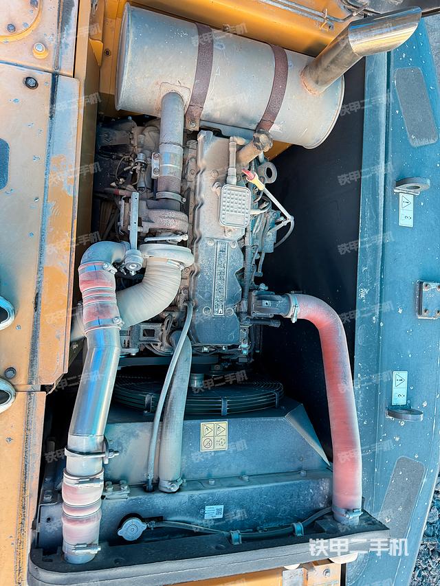 發(fā)動機整體俯視（整機外觀）