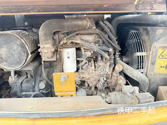 發(fā)動(dòng)機(jī)整體俯視（整機(jī)外觀）