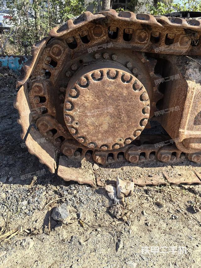 右側(cè)履帶整體（行走機(jī)構(gòu)）