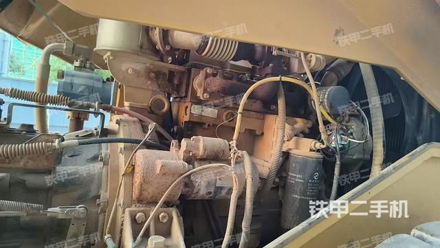 發(fā)動機(jī)（設(shè)備外觀及核心部件）