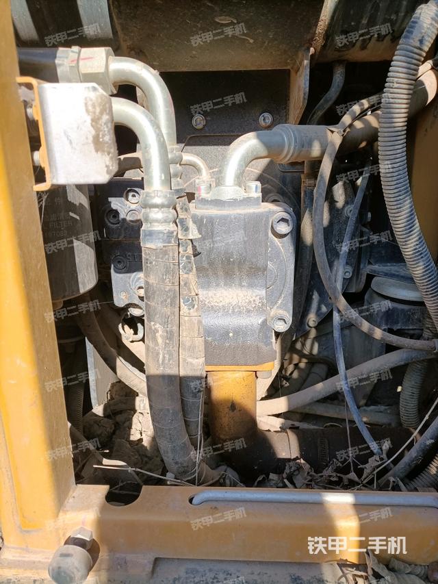 液壓泵室（大件艙室）