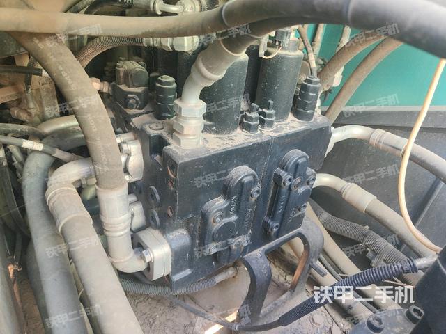 分配閥（上車部件）