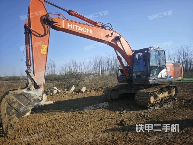 日立ZX200-5A挖掘機(jī)