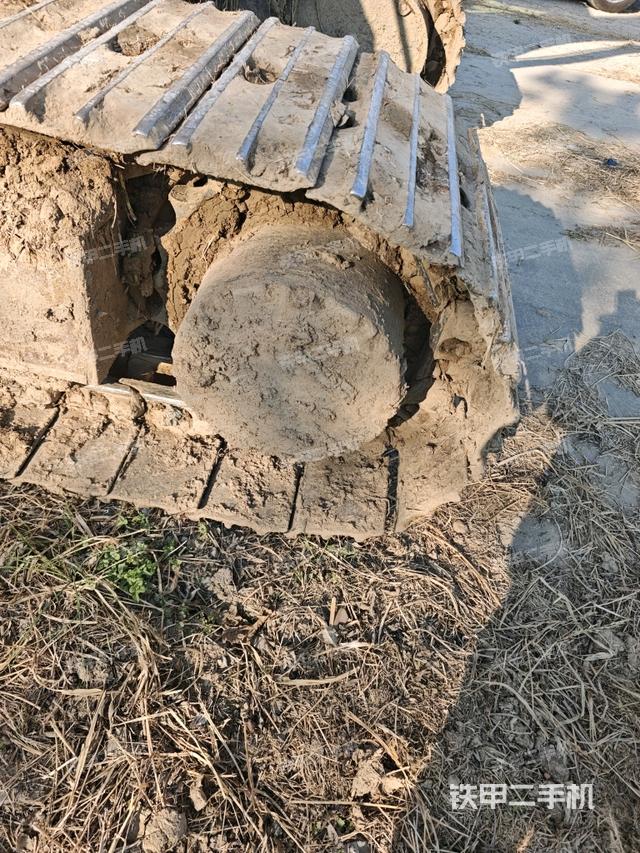 右側(cè)履帶整體（行走機構(gòu)）